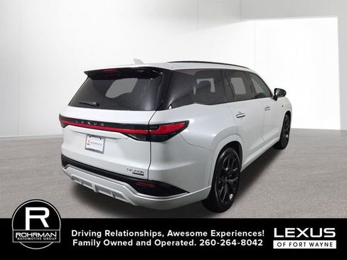 New 2026 Lexus TX 500h AWD image 6