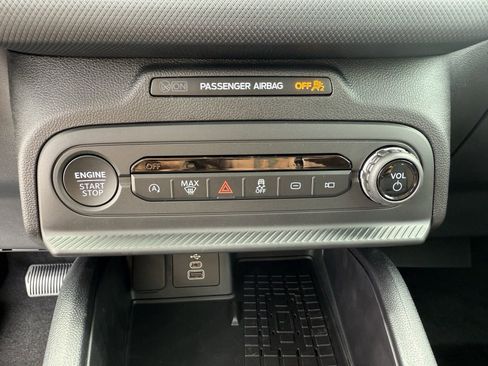 New 2025 Ford Bronco Sport Outer Banks image 6