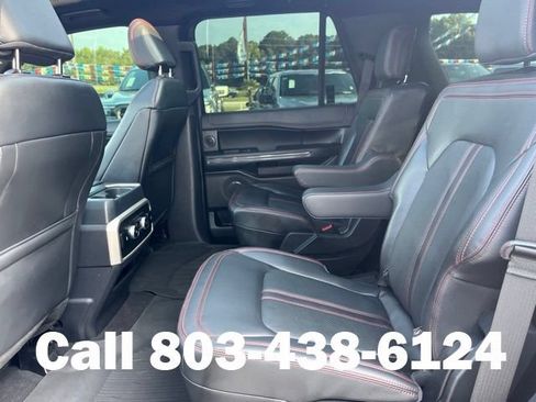 Used 2023 Ford Expedition Limited AWD/4WD image 13