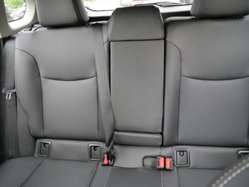 Used 2025 Toyota Corolla Cross XLE w/ Convenience Package AWD/4WD image 14
