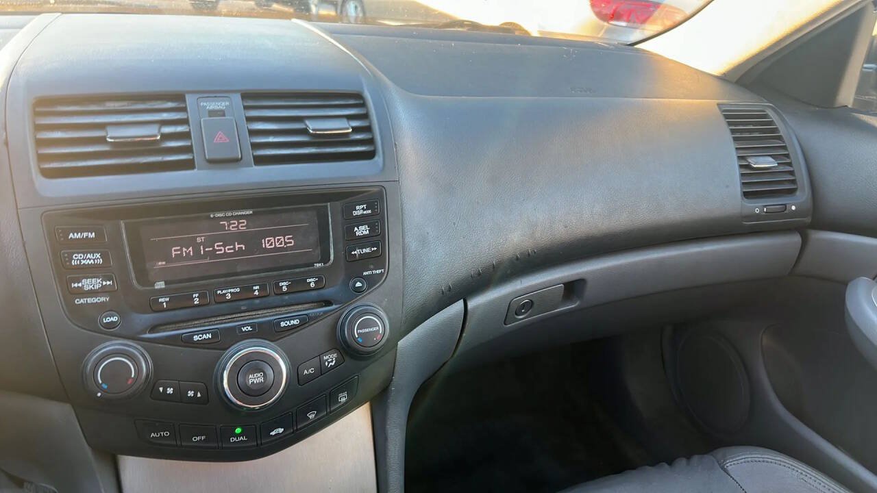Used 2005 Honda Accord EX image 10