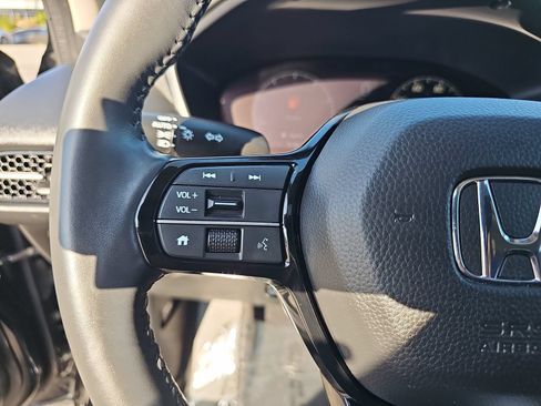 Used 2024 Honda HR-V EX-L image 16