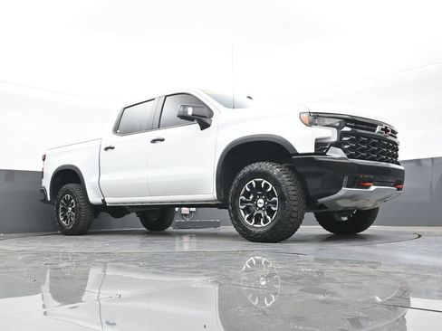 Used 2024 Chevrolet Silverado 1500 ZR2 w/ Technology Package AWD/4WD image 52