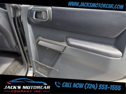 Used 2025 Ford Bronco Outer Banks AWD/4WD image 29