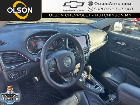 Used 2022 Jeep Cherokee Trailhawk image 23