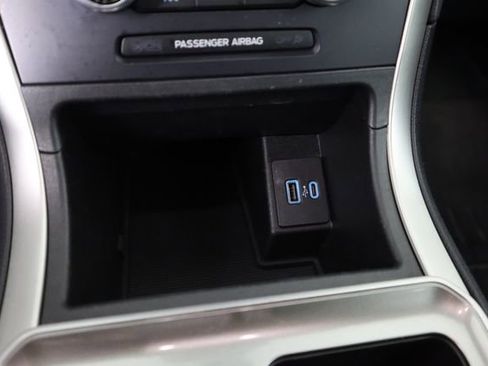 Certified 2023 Ford Edge SEL image 44