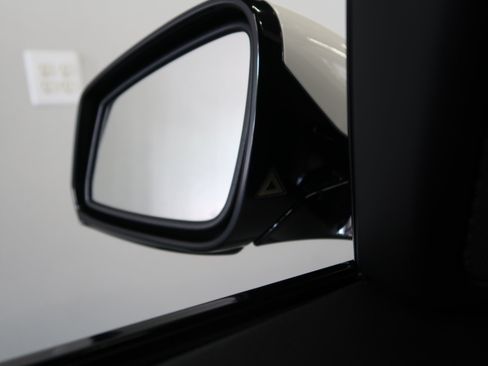 Used 2014 BMW 550i Sedan RWD image 25