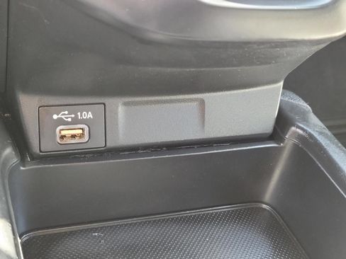 Used 2020 Honda CR-V LX image 27