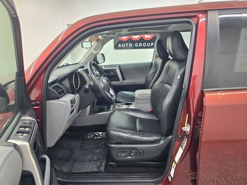 Used 2010 Toyota 4Runner SR5 RWD image 12
