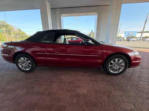 Used 2004 Chrysler Sebring Limited FWD image 8