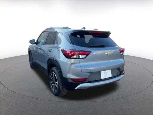 Used 2025 Chevrolet TrailBlazer LT image 11