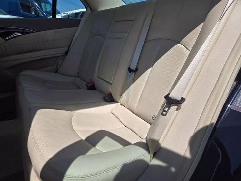 Used 2004 Mercedes-Benz E 500 Sedan image 12