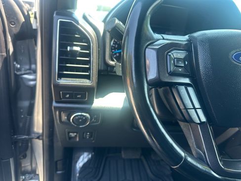 Used 2021 Ford Expedition Max Limited AWD/4WD image 13