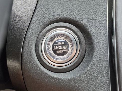 Certified 2022 Mercedes-Benz GLC 300 4MATIC image 35