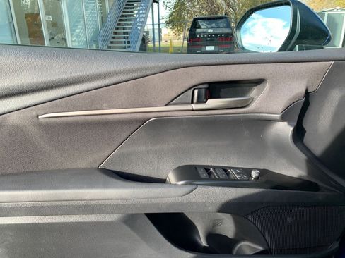 Used 2025 Toyota Camry LE image 20