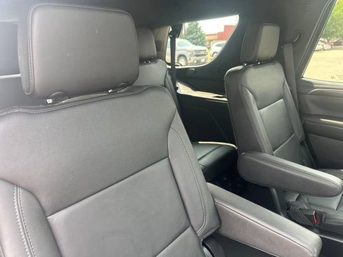 Used 2024 Chevrolet Tahoe Z71 w/ Luxury Package AWD/4WD image 27