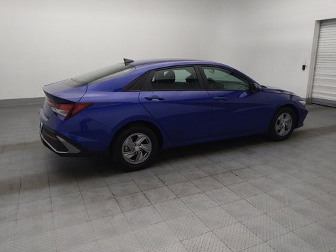 Used 2024 Hyundai Elantra SE FWD image 10