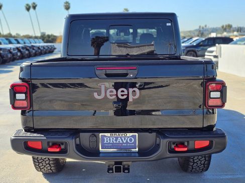 New 2026 Jeep Gladiator Rubicon image 6
