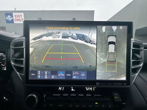 Used 2023 Toyota Tundra Platinum image 19