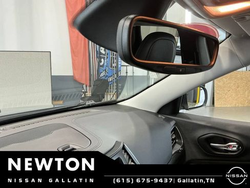 Used 2021 Jeep Cherokee Latitude Lux w/ Comfort/Convenience Group AWD/4WD image 44