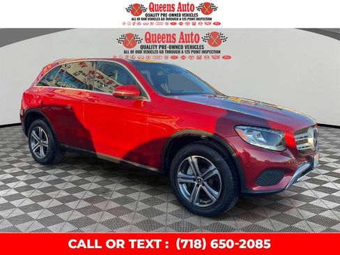 Used 2019 Mercedes-Benz GLC 300 GLC 300 4MATIC SUV image 9