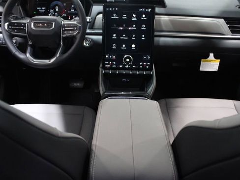 New 2026 GMC Terrain Elevation w/ Elevation Premium Package AWD/4WD image 31