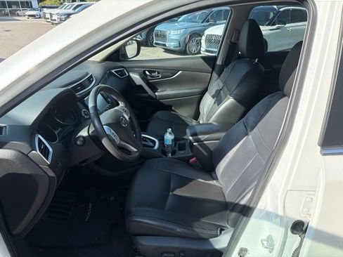Used 2015 Nissan Rogue SL w/ SL Premium Package FWD image 16