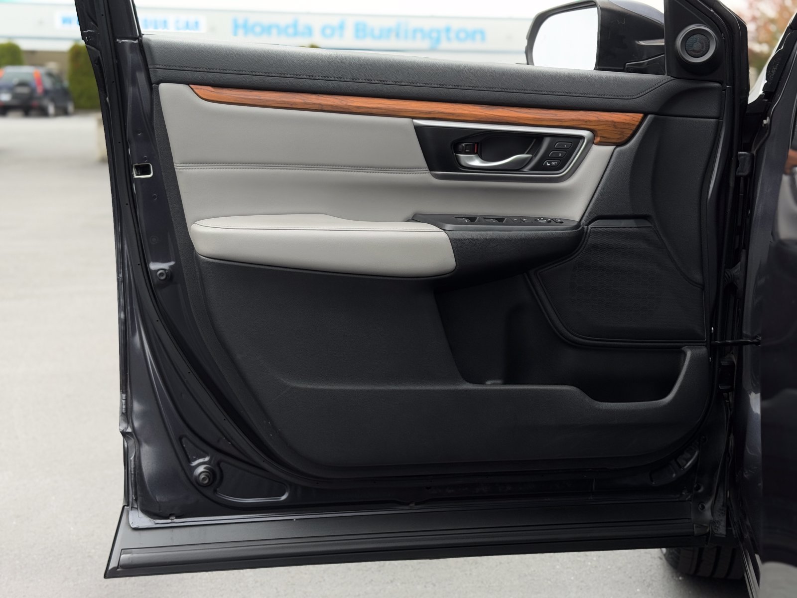 Used 2018 Honda CR-V EX-L image 14