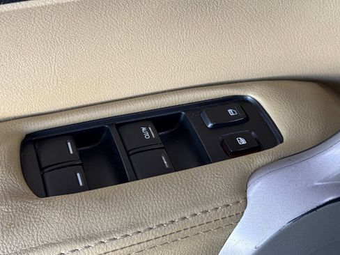 Used 2007 Honda CR-V EX-L image 13