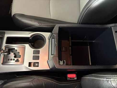 Used 2019 Toyota 4Runner SR5 image 28