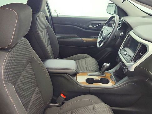 Used 2019 GMC Acadia SLE w/ LPO, Floor Liner Package image 24