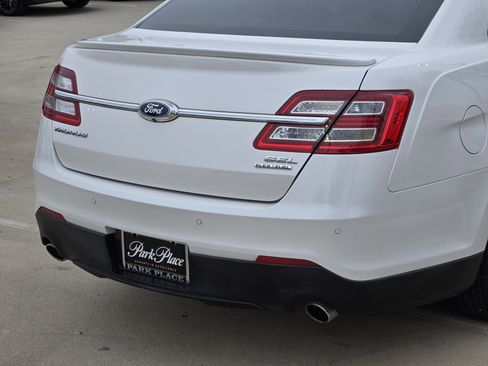 Used 2015 Ford Taurus SEL w/ Equipment Group 201A image 15