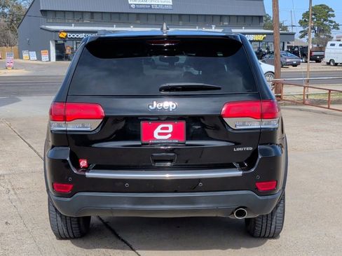 Used 2018 Jeep Grand Cherokee Limited w/ Luxury Group II image 6