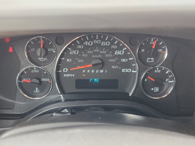 New 2025 Chevrolet Express 2500 w/ Driver Convenience Package RWD image 7