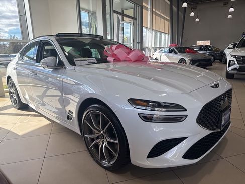 Used 2026 Genesis G70 2.5T Prestige AWD/4WD image 2