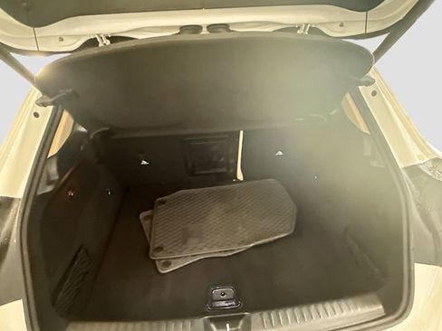 Used 2020 Mercedes-Benz GLA 250 GLA 250 image 25