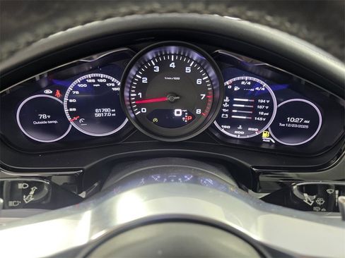 Used 2019 Porsche Panamera 4 image 21