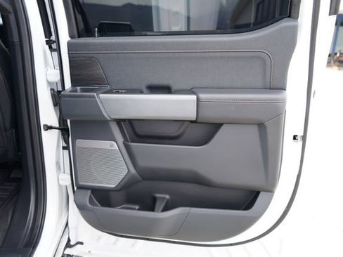 Used 2025 Ford F150 Lariat w/ Equipment Group 501A Mid image 77