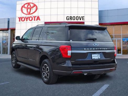 Used 2024 Ford Expedition Max XLT AWD/4WD image 3