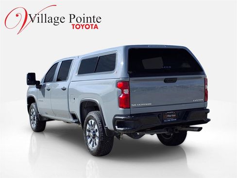 Used 2024 Chevrolet Silverado 2500 Custom w/ Custom Convenience Package image 4