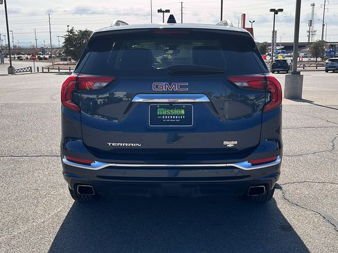 Used 2018 GMC Terrain Denali w/ Advanced Safety Package image 7