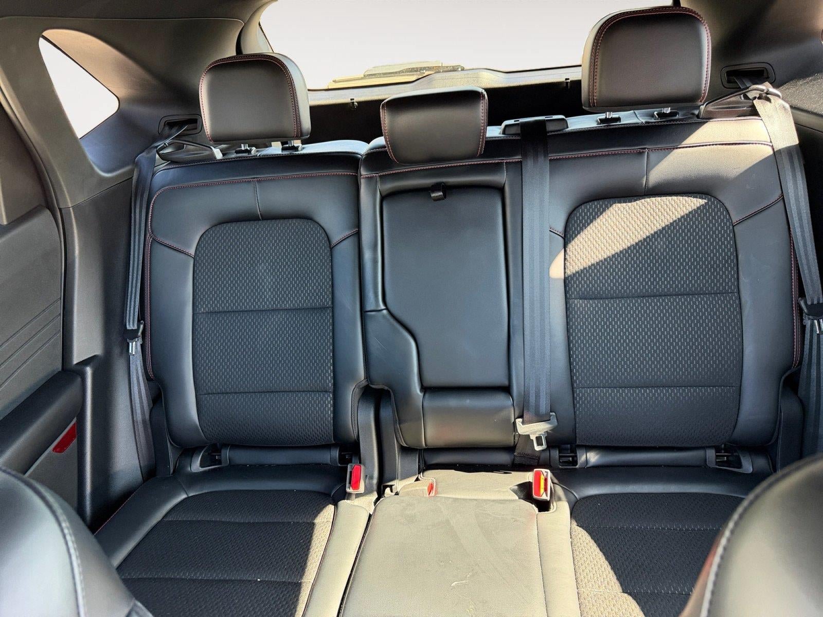 Used 2025 Ford Escape ST-Line AWD/4WD image 13