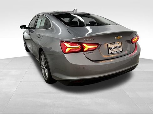 Used 2024 Chevrolet Malibu LT FWD image 5