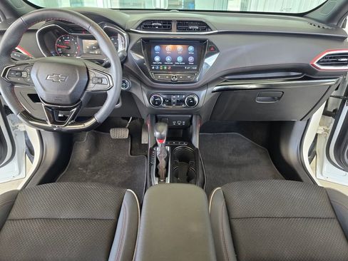 Used 2023 Chevrolet TrailBlazer RS w/ Sun and Liftgate Package image 19