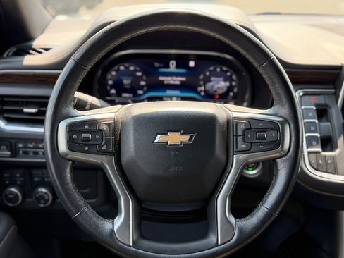 Used 2022 Chevrolet Tahoe Premier AWD/4WD image 9