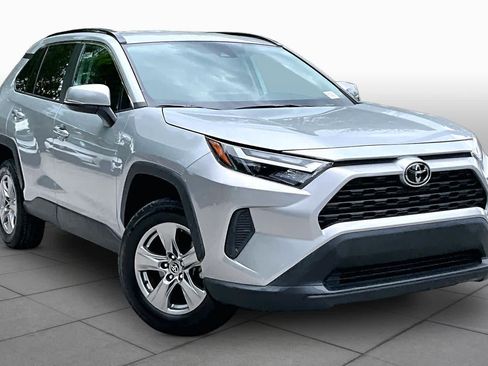 Used 2023 Toyota RAV4 XLE FWD image 4