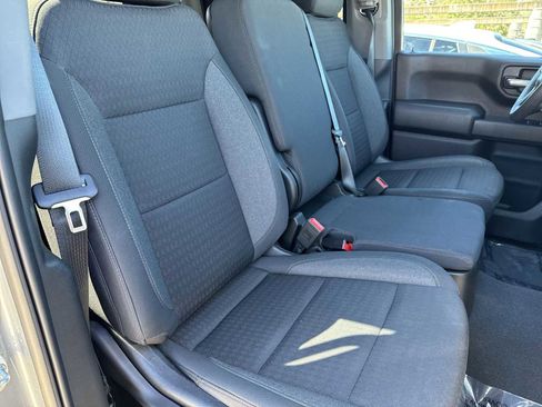 Used 2023 Chevrolet Silverado 1500 Custom image 20