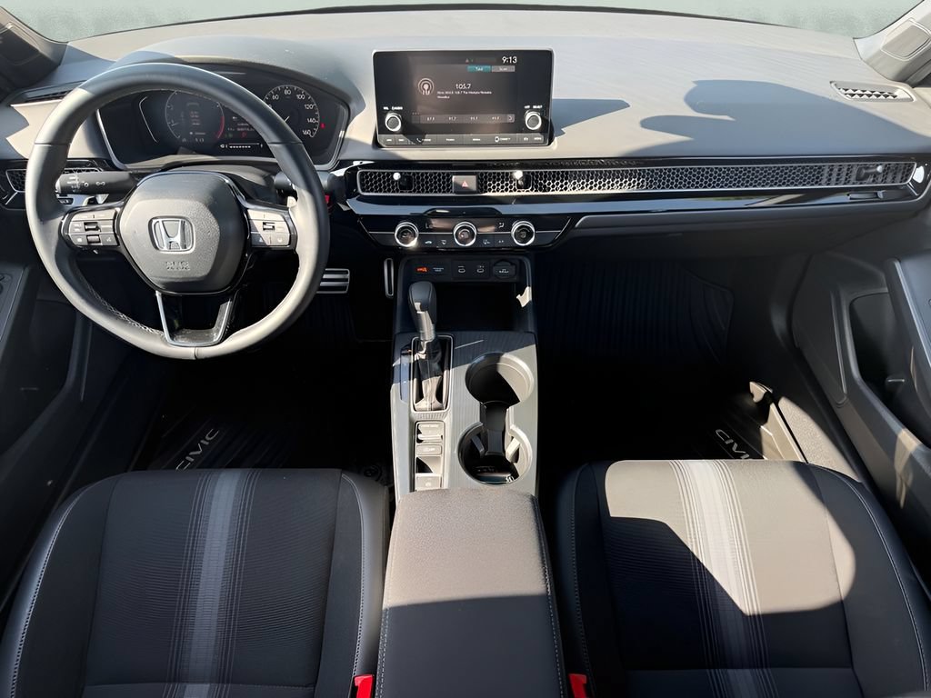 Used 2025 Honda Civic Sport image 12