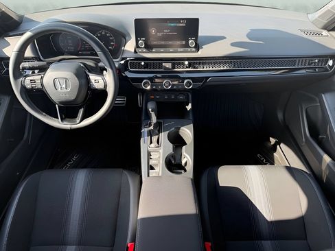 Used 2025 Honda Civic Sport image 12