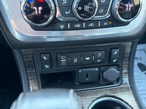 Used 2015 GMC Acadia SLT w/ Open Road Package AWD/4WD image 13